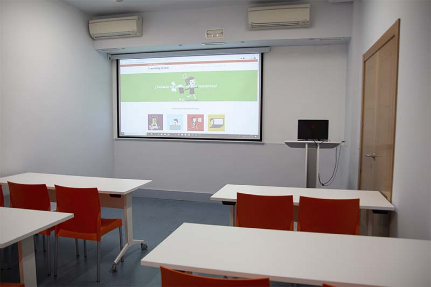 Meeting / training room Madrid Sala de formación moderna y funcional 18